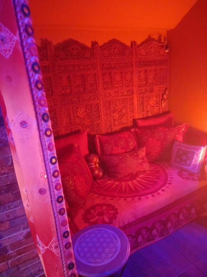 Love Room, Les Nuitees Secretes De Rouen Darnétal Exteriér fotografie